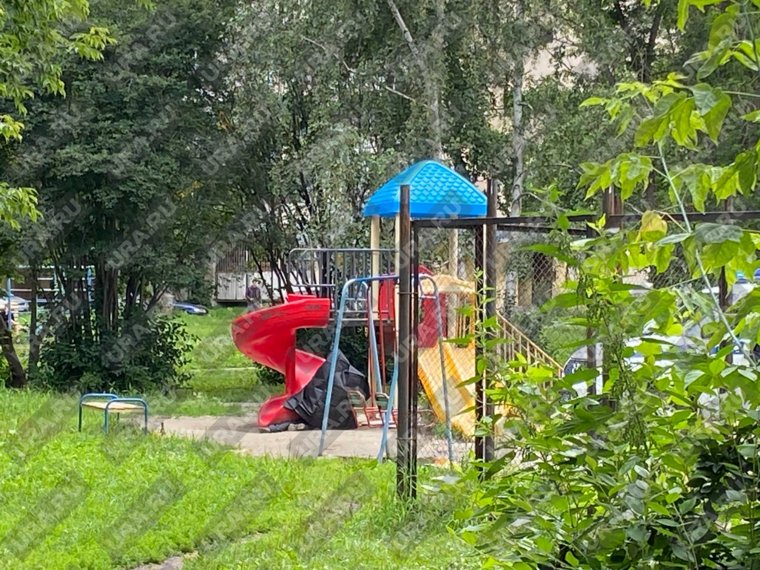Возле трупа нашли бутылки от алкоголя