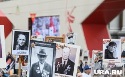Пермские студенты в Китае провели шествие «Бессмертный полк». Фото