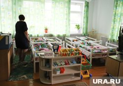 Воспитатель продолжает работать в детском саду