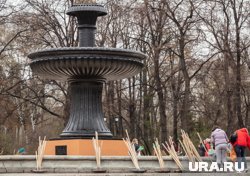 Фонтан замерз в селе Шатрово (архивное фото)