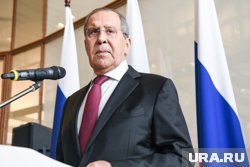 Министр отметил, что передал армянским коллегам перечень законов Украины, ущемляющих русскоязычное население