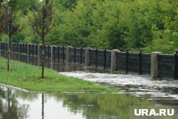 Жители Тарко-Сале столкнулись с подтоплениями после ремонта дороги