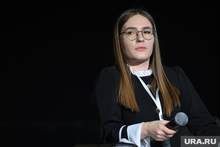 Ирина Виноградова все 2,5 часа пробыла в суде, пока Денису избирали меру пресечения