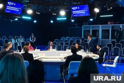 Испанский предприниматель на ПМЭФ извинился перед блокадницей 