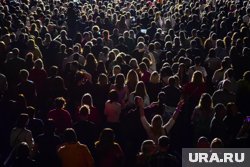 Изначально «Моя Мишель» должна была выступать в «Теле-Клубе» 18 апреля