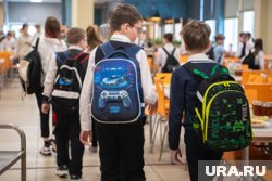 Школьники выбирают нейтральный дизайн для аксессуаров