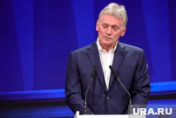 Песков заявил, что урегулирование на Украине сложнее подписи под одной бумагой