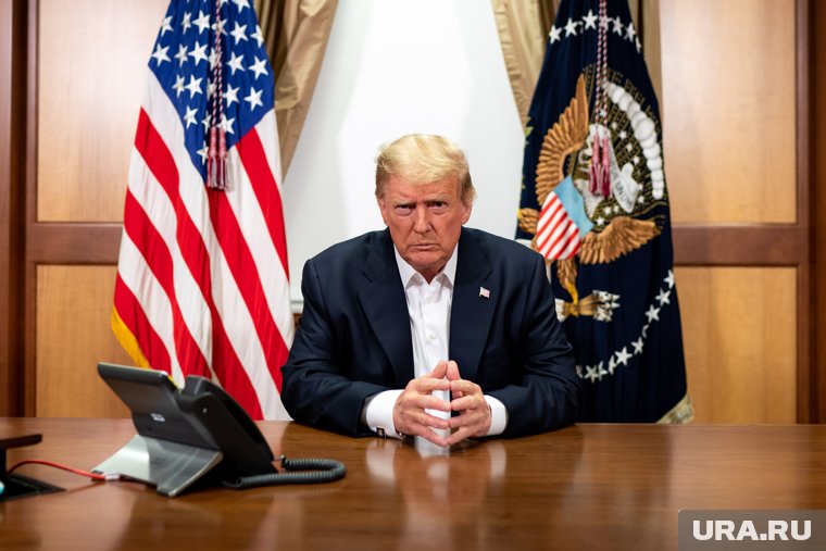 Трамп хотел бы «соскочить» с переговоров по Украине, но без имиджевых потерь для себя и США, считает политолог Евгений Семибратов
