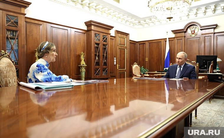 Четверть детей находятся в детских домах необоснованно, заявила Львова-Белова