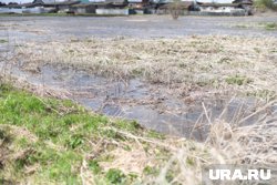 Прогнозы ввели чиновников в заблуждение, поэтому они оказались не готовы к резкому таянию снега и подъему воды