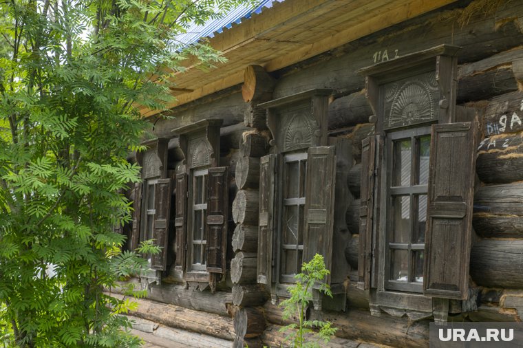 Памятник деревянного зодчества расположен на улице Орловской (архивное фото)