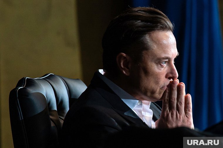 Маскзаявил, что SpaceX немедленно начнет вывод из эксплуатации космического корабля Dragon