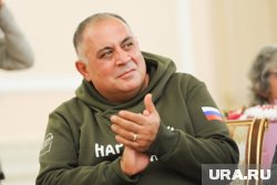 Карен Даллакян накормил африканцев солдатской кашей