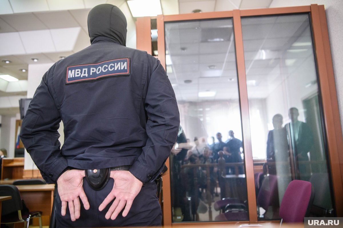 Экс-сотрудника ФСБ Олега Михалева приговорили к восьми годам лишения свободы