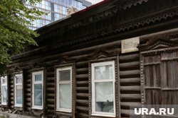 Дом расположен на Орловской