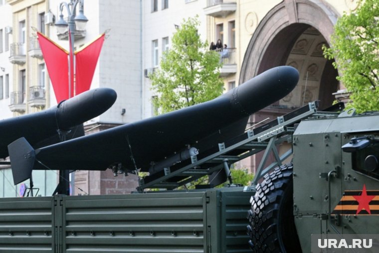 Российские «Герани» несколько часов били по аэродрому ВСУ