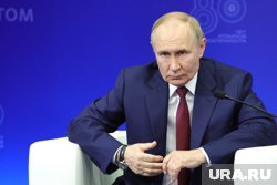 Путин повысил зарплаты части россиян