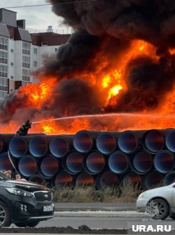 Трубы горели за многоэтажками