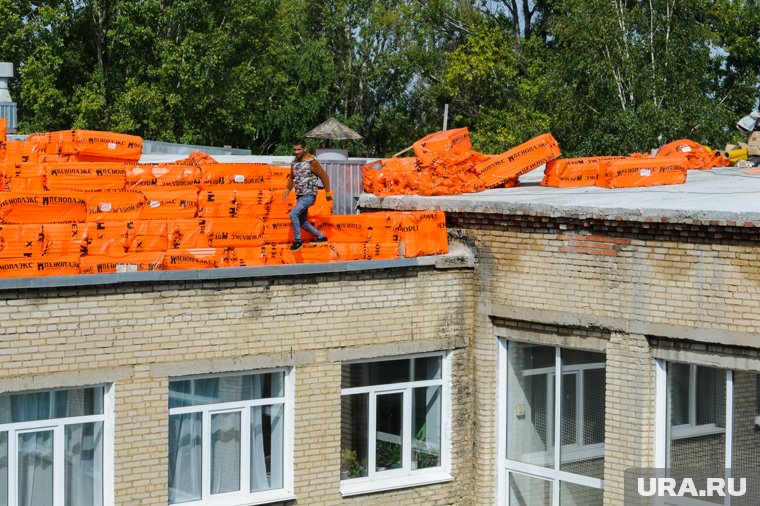 В Юргамыше приступили к ремонту кровли и фасада больницы (фото из архива)