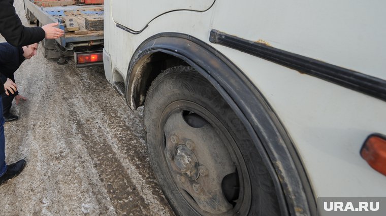 В аварии с автобусом погибли двое