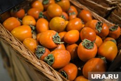 Разные сорта хурмы представлены в тюменских магазинах 
