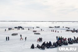 Экс-глава югорского депздрава посетил Сеяху, архивное фото