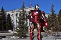Градоначальника Кургана Науменко ИИ сопоставил с Тони Старком