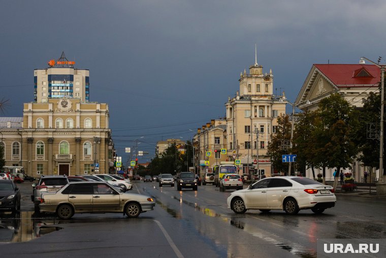 Дожди накроют город
