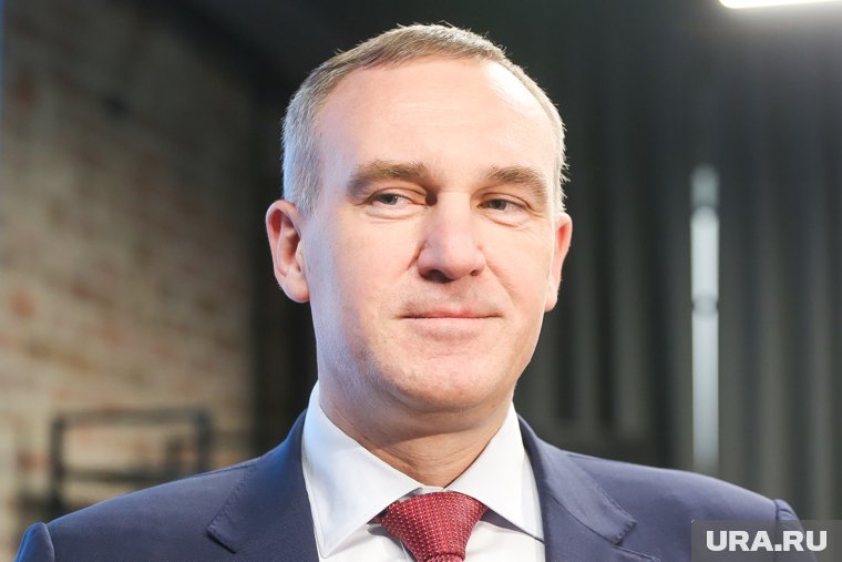 Новый губернатор ХМАО Руслан Кухарук оказался экономичнее предшественницы