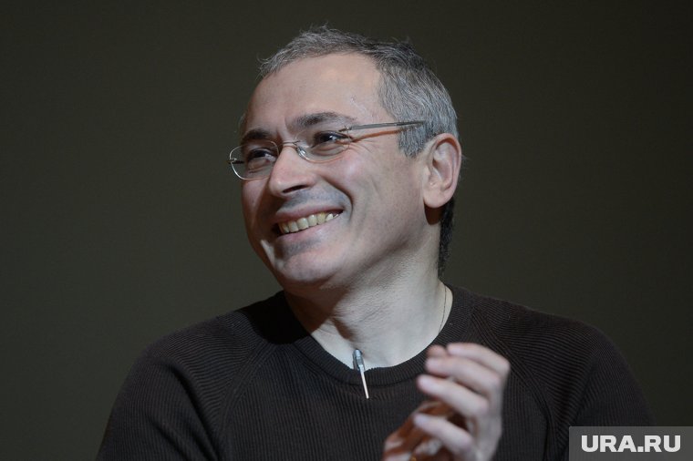 Михаил Ходорковский* хочет подать иск в суд на Марию Певчих* 