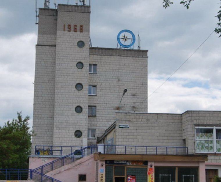 Отель с круглыми окнами