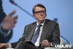 Поводом для отставки стала переписка между Мандельсоном и Эпштейном