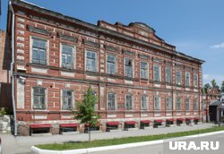 Ранее в здании жили преподаватели университета