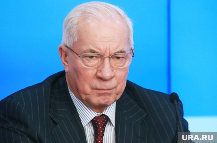 Экс-премьер Украина николай Азаров рассказал URA.RU, что Киев сам давно отказался от Крыма и Севастополя