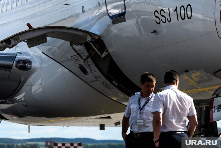 Superjet-100 c отечественным двигателем планируют сертифицировать до конца этого года