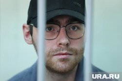 Звонил, расспрашивал о деле: журналист Е1 советовал матери редактора URA.RU Аллаярова сменить адвоката