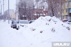 Центральный район Перми утопает в снегу: фото, видео