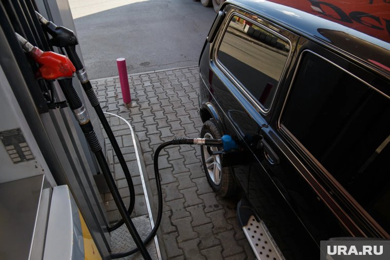В «Сургутнефтегазе» опровергли информацию о неисправной топливной колонке на АЗС