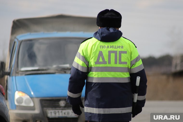 Водитель грузовика из Челябинска оказался на автомобильном пункте без необходимых документов