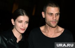 Анна Чиповская и Дмитрий Ендальцев перед премьерой фильма режиссера Александра Молочникова «Скажи ей» в рамках 31-го кинофестиваля «Кинотавр», 2020 год