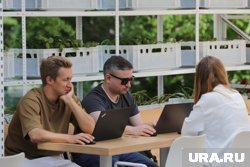 Фрилансеры часто работают на нескольких проектах одновременно