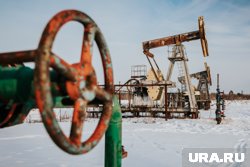 Оба нефтяника работают в компании "ЛУКОИЛ - Западная Сибирь"