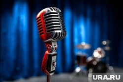 Песню исполнили Олег Шаумаров и Лиза Долженкова