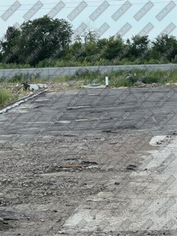 На территории индустриального парка заметили асфальт плохого качества