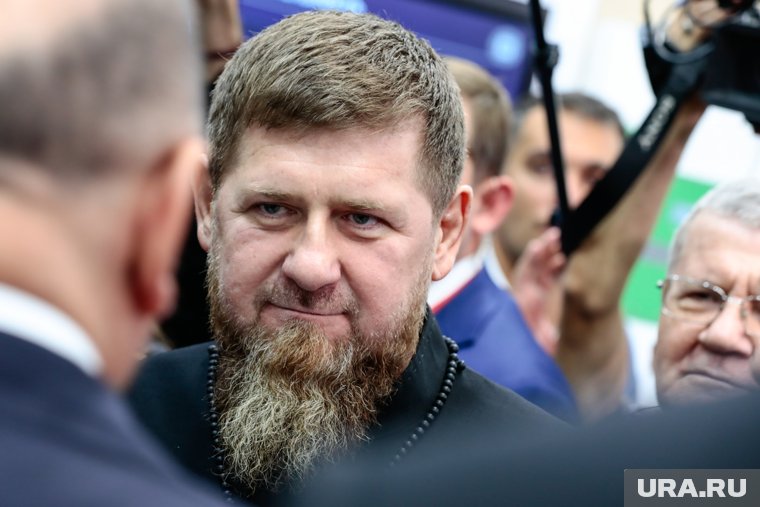 Кадыров подчеркнул, что у него нет личного самолета