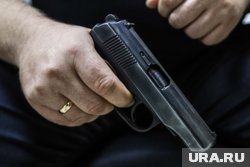 Очевидцы сообщают о звуках выстрелов на проспекте Парковом