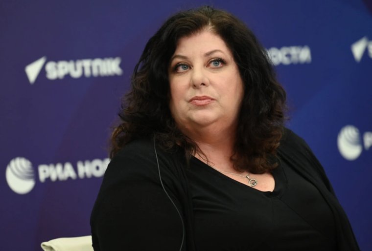 Сначала Рид восхищалась Байденом, а спустя много лет обвинила его в домогательствах
