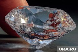 Масса самого крупного алмаза составила 3106 карат (архивное фото)