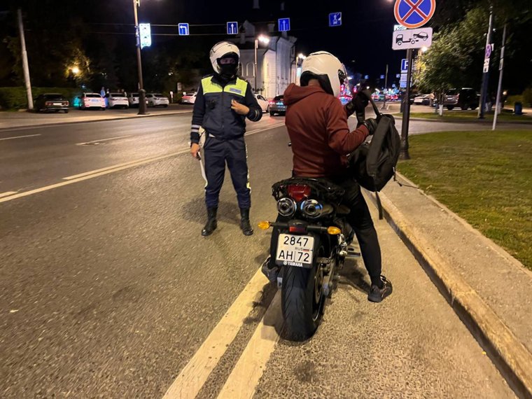 Рейд ГАИ по мотоциклистам прошел в Тюмени вечером 6 августа