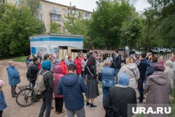 Представитель УК проводил во дворе собрание жильцов